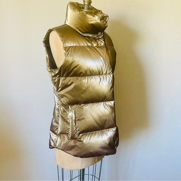 ♥️ Athleta Downtown Gold Puffer Vest - Picture 6 of 13